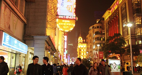 裏事情 海外の日本人専門の客引きに話を聞いてみた 給料は歩合制 実はあんまり儲からない ロケットニュース24