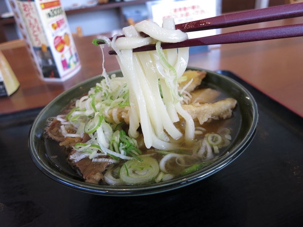 熊本県 とある弁当屋の ゴボ天牛肉うどん が神すぎる件 1杯450円で激安 ロケットニュース24