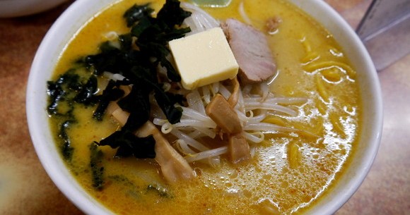 グルメ 青森名物 味噌カレー牛乳ラーメン を食べてみた 予想外すぎる絶妙バランスのやさしい味わいに感動 ロケットニュース24
