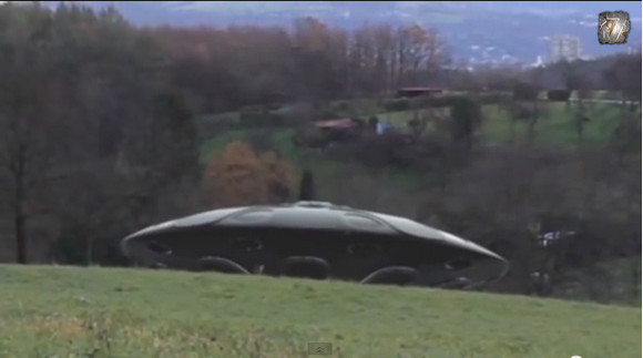 衝撃ufo動画 ドイツで着陸したufoが激撮される 非常にクッキリとした映像が世界中で話題に ロケットニュース24