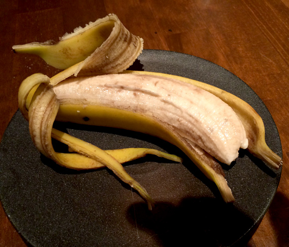 【グルメ】どこからどう見てもバナナにしか見えない「パンナコッタ」が激ウマ！ 東京・四谷「キッチンどろまみれ」