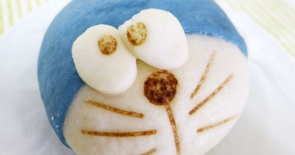 ついに発売 サークルkサンクスの中華まん ドラえもんまん を食べてみた 原作風味の上目遣いドラがたまらなくカワイイぞ ロケットニュース24