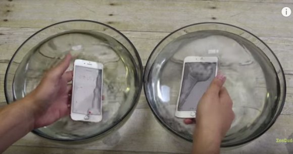 マジかよ動画 Iphone6s って防水になったの Iphone を1時間水没させても正常に動いたという実験映像が話題 ロケットニュース24