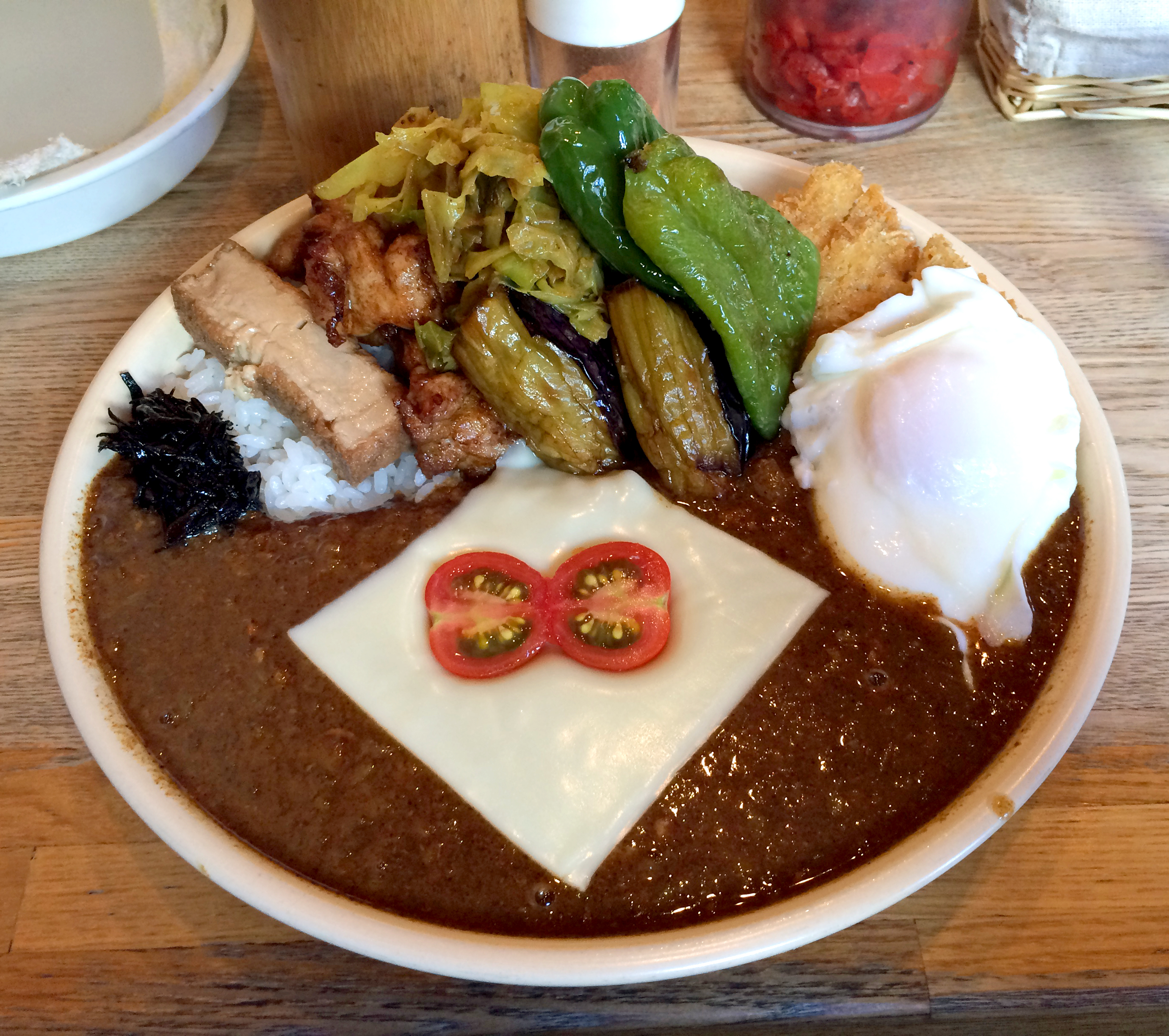 カレー探求 トッピング全部乗せで800円 東京 渋谷の有名店 リトルショップ は開店直後に行くべし ロケットニュース24