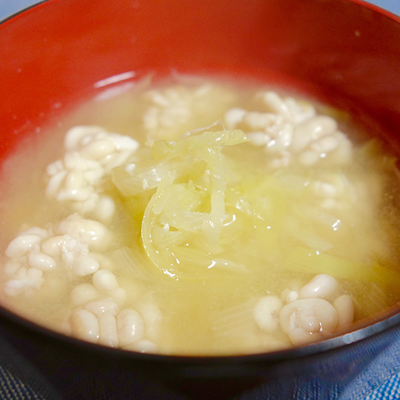 【知ってた？】北海道ではあたりまえ「タチ（白子）の味噌汁」が超絶クリーミーで絶品すぎる件