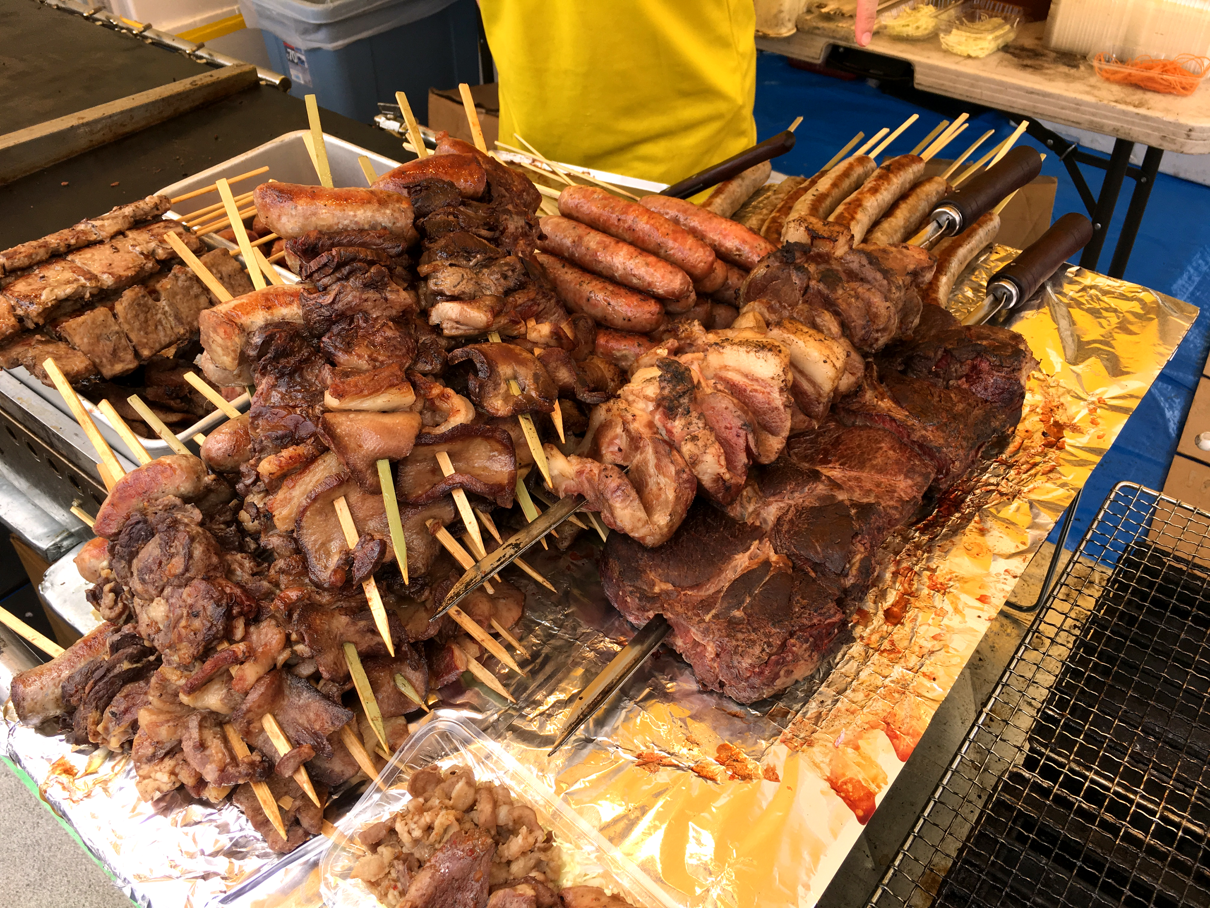 肉とサンバとセクシーな姉ちゃんがくんずほぐれつでカーニバる ブラジルカーニバル16 でおススメの店トップ3 ロケットニュース24