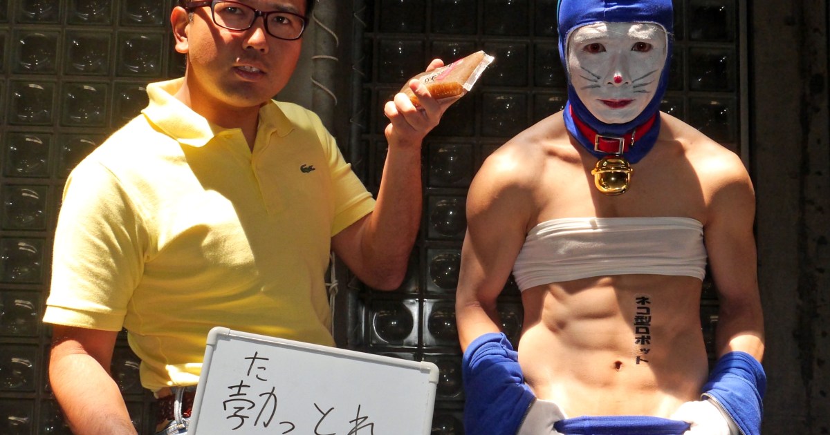 ニコニコ超会議 会場で見つけた面白コスプレ ムキムキすぎるドラえもんなど