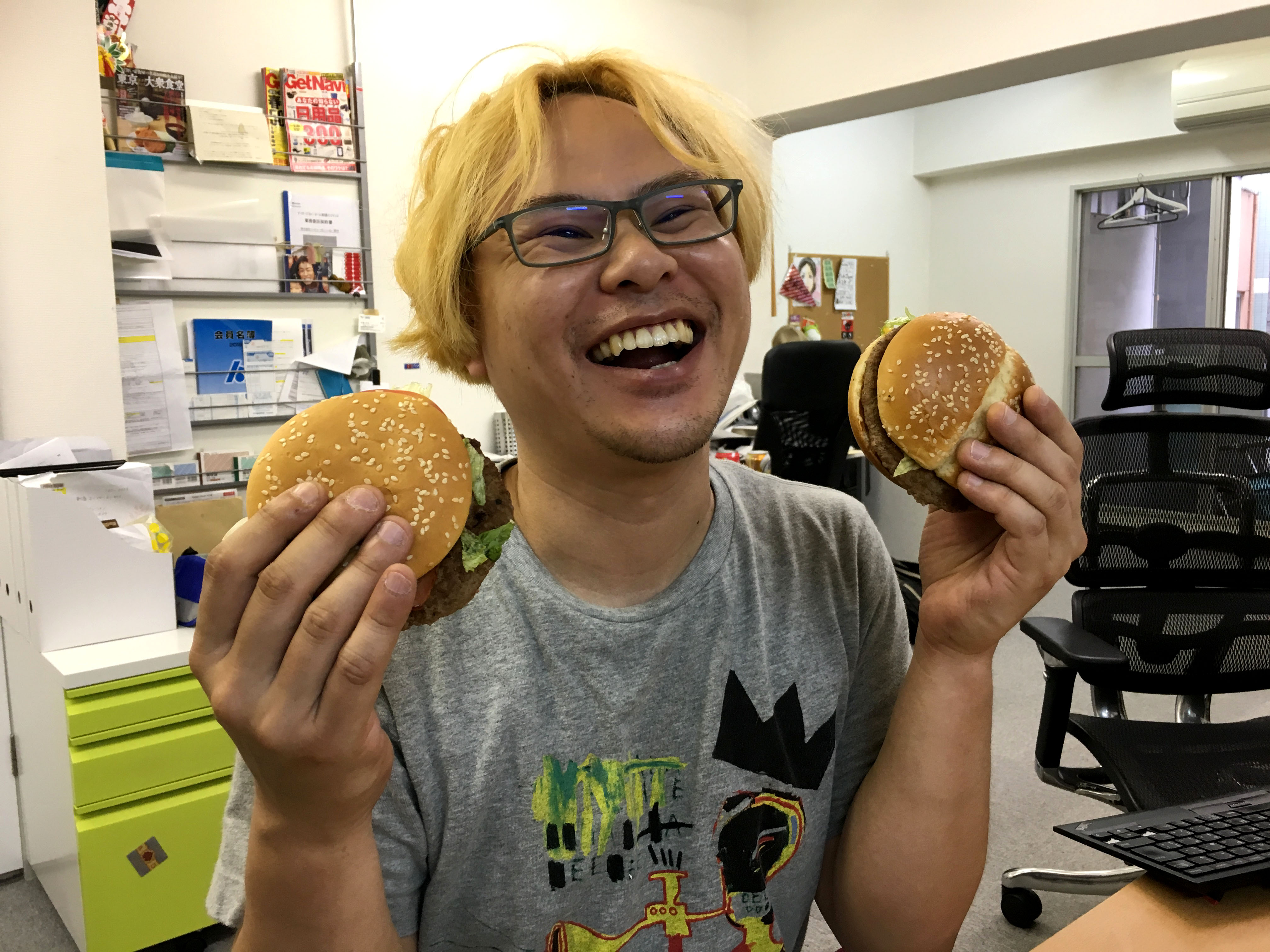 正直レビュー】マクドナルドの新メニュー「1971 炙り醤油ジャパン」と 正直レビュー】マクドナルドの新メニュー「1971 炙り醤油ジャパン」と