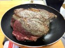 肉の日レシピ 安い肉でもウマくなる 超簡単 平野レミ風ローストビーフ で赤肉を豪快に喰らうべし ロケットニュース24