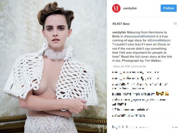 エマ ワトソンの 乳首が見えそうなセミヌード写真 が物議に ネットの声 自称フェミニストをうたっているのに など ロケットニュース24