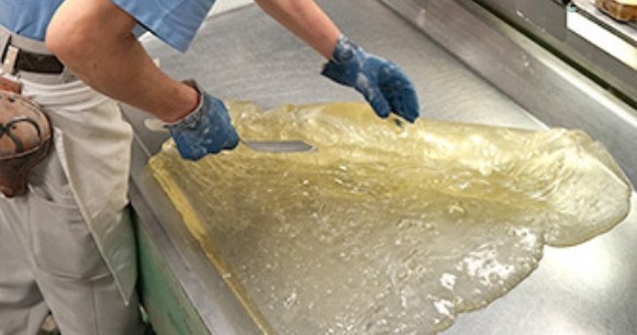 意外な結末 名古屋の小さなアメ工房にベッカムの息子からオーダーが来た 依頼通りに製造して送ったところ ロケットニュース24