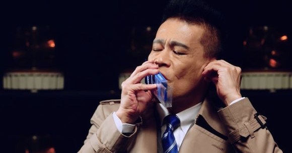 名人芸 柳沢慎吾さんが爆笑の刑事シリーズ新ネタを披露 たった一人でやっているのに相変わらずの安定感 ロケットニュース24