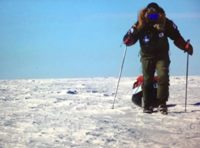 【南極冒険29日目】間もなく中間地点のティール山脈 / 行く手を阻む巨大なクレバス帯を確認