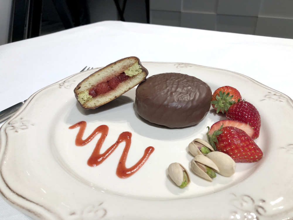 ロッテの チョコパイ が究極進化 生チョコパイ 専門店が1年間限定で新宿にオープン ロケットニュース24