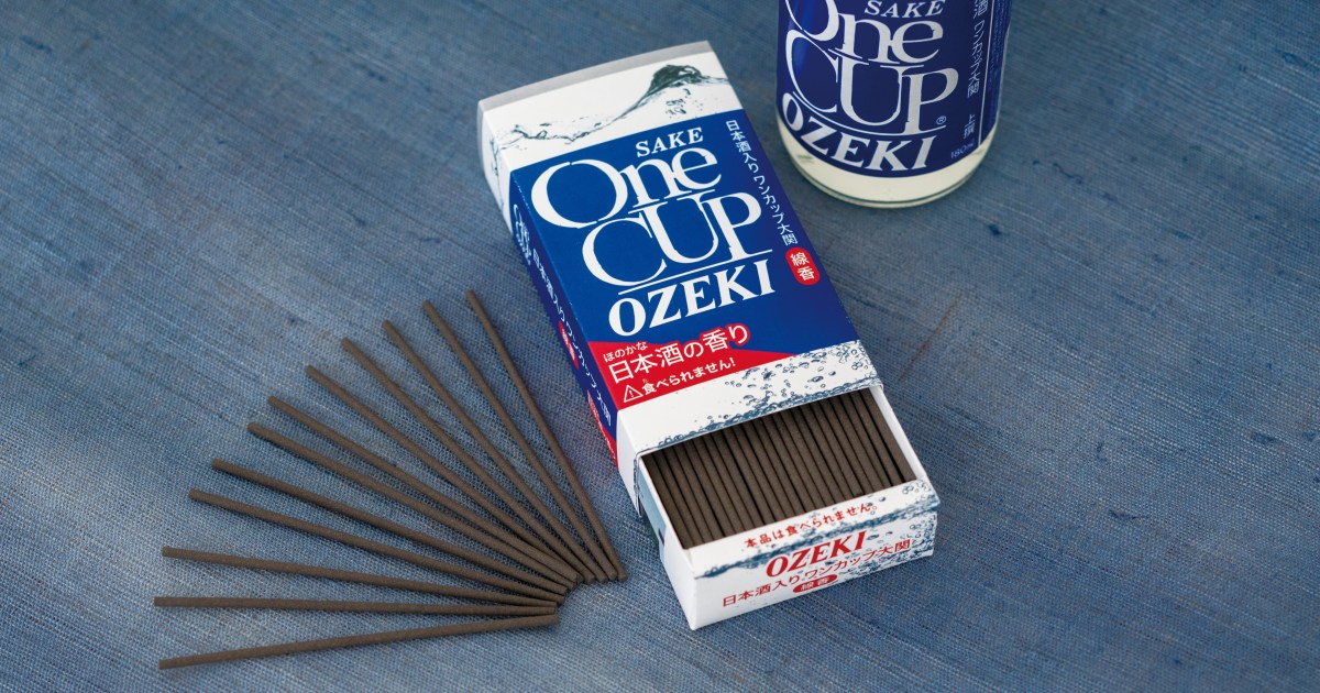 狂気 ワンカップ大関 酒好きだった故人のため 線香 になってしまう これであの世でも酒が飲めるぞォォォオオ ロケットニュース24