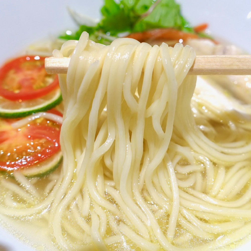 羽田空港内のひときわ高級感漂う店でラーメンを食べた結果 美味しゅうございます が止まらない事態に 第1ターミナル ひとしなや 鯛だしらーめん ロケットニュース24