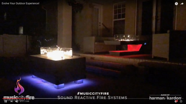 【次世代家具】音楽に反応して炎を出すテーブルがおしゃれすぎ！ 炎の量も音に合わせて変化するぞ!!