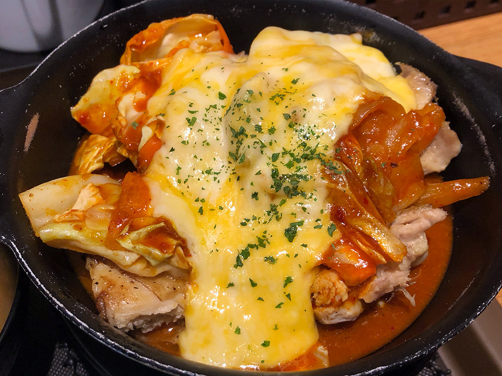 松屋の「チーズタッカルビ鍋定食」を食べて「ごろごろ煮込みチキン
