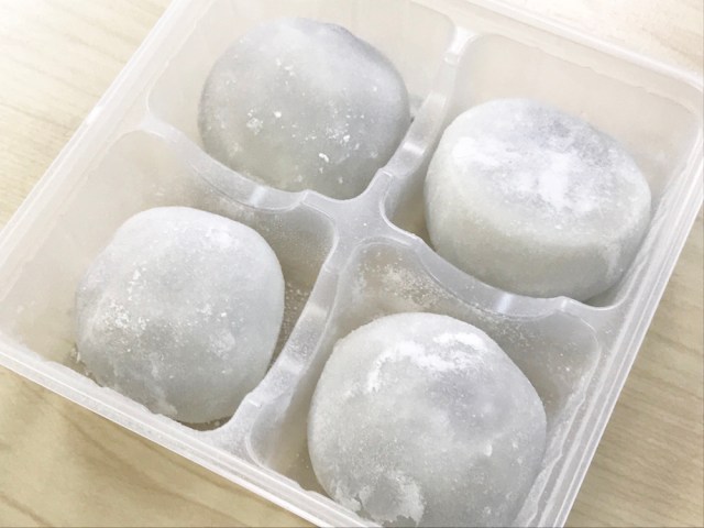 無印の冷凍食品「クリーム大福」が溶けかけのアイスを食べているようでスンゴイ!!