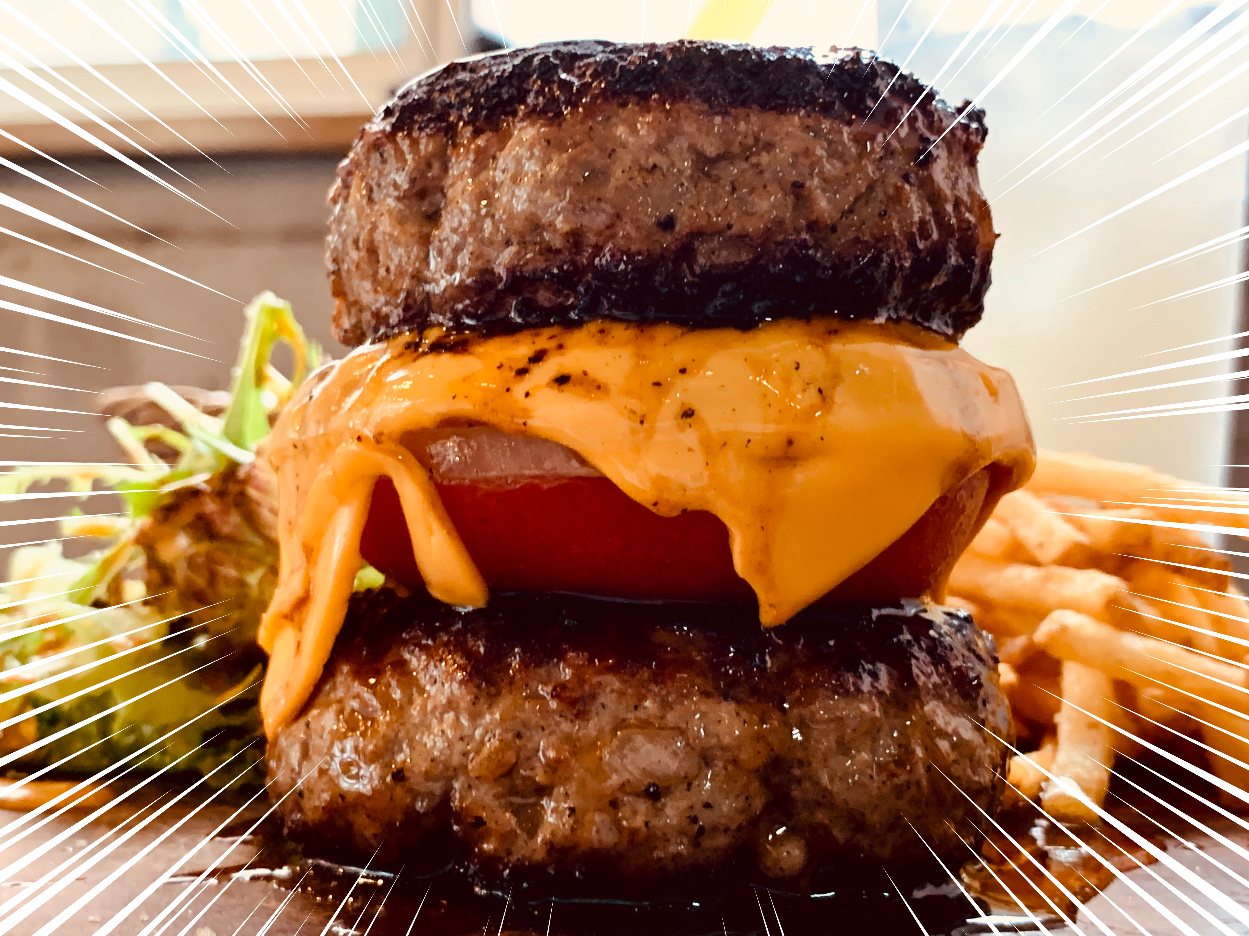 肉バーガー 総重量320gの 肉 で具材を挟んだハンバーガー見参 あふれ出る肉汁ハンパない 東京 三軒茶屋 Cafe Home Made ロケットニュース24