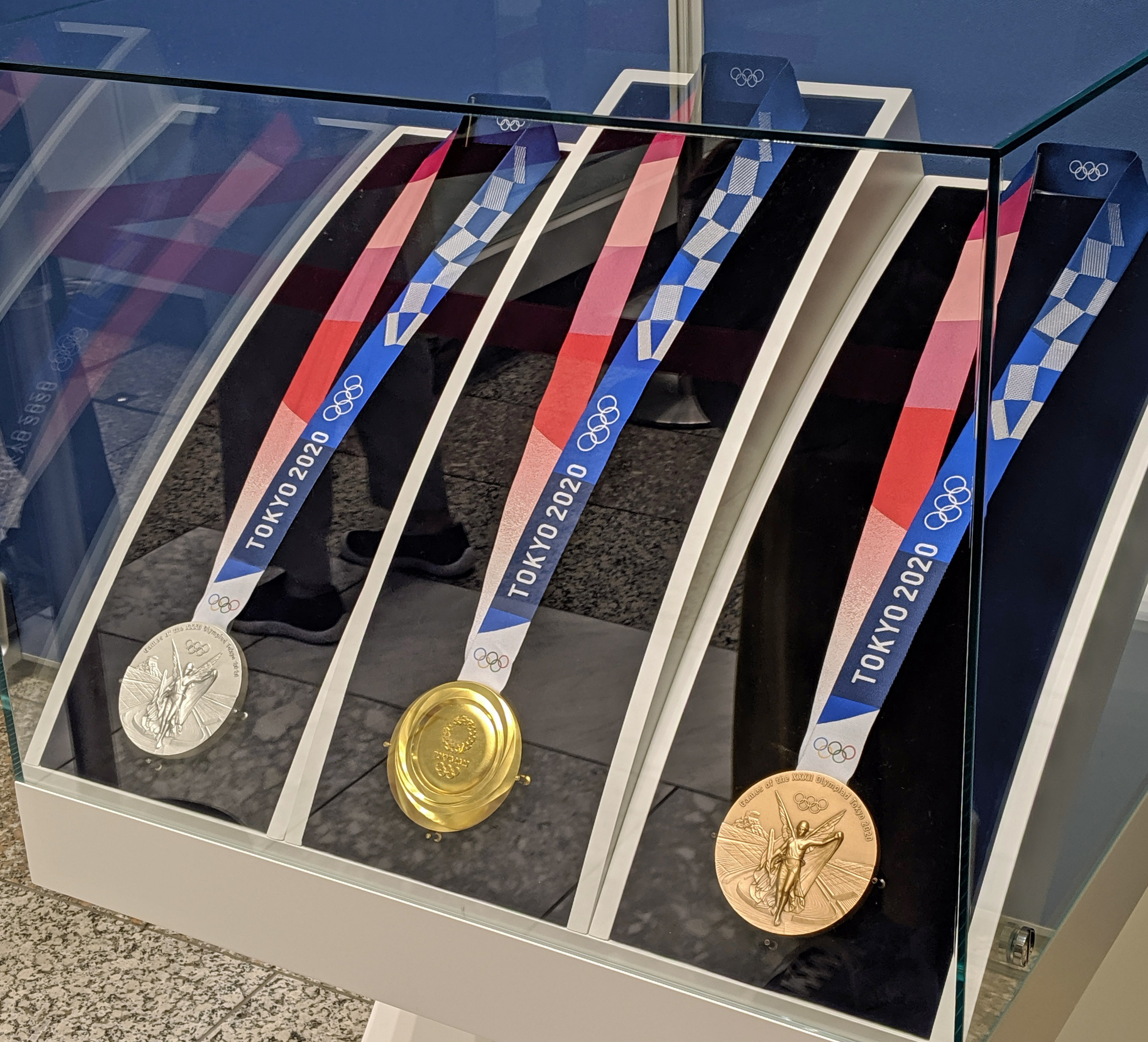 メダル 東京 オリンピック ズベレフ、「東京オリンピック」の金メダルが5ヶ月前から行方不明？