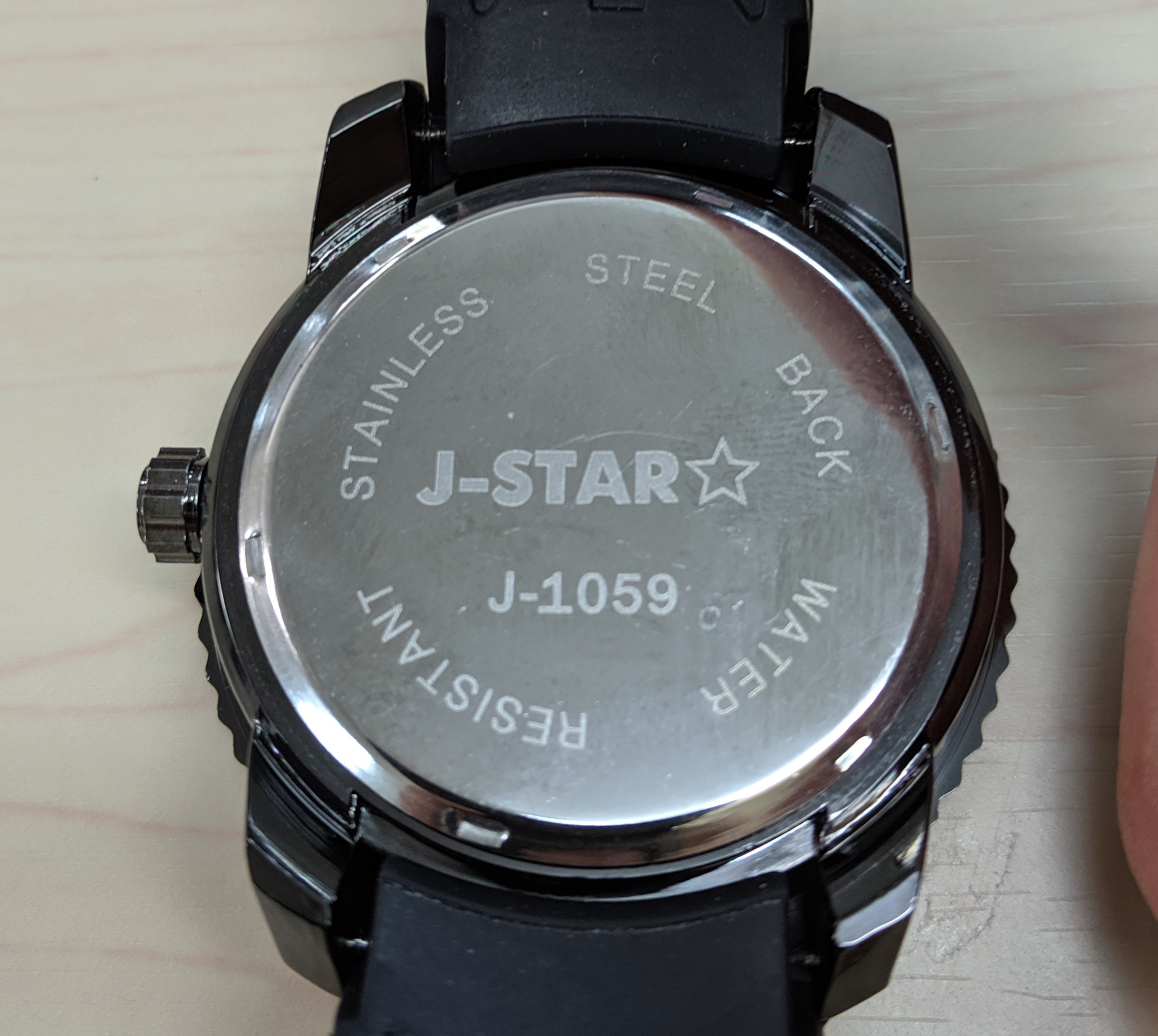 検証 閉店セール 今だけ1000円 のお店で腕時計を買って その販売価格をネットで調べてみた ロケットニュース24