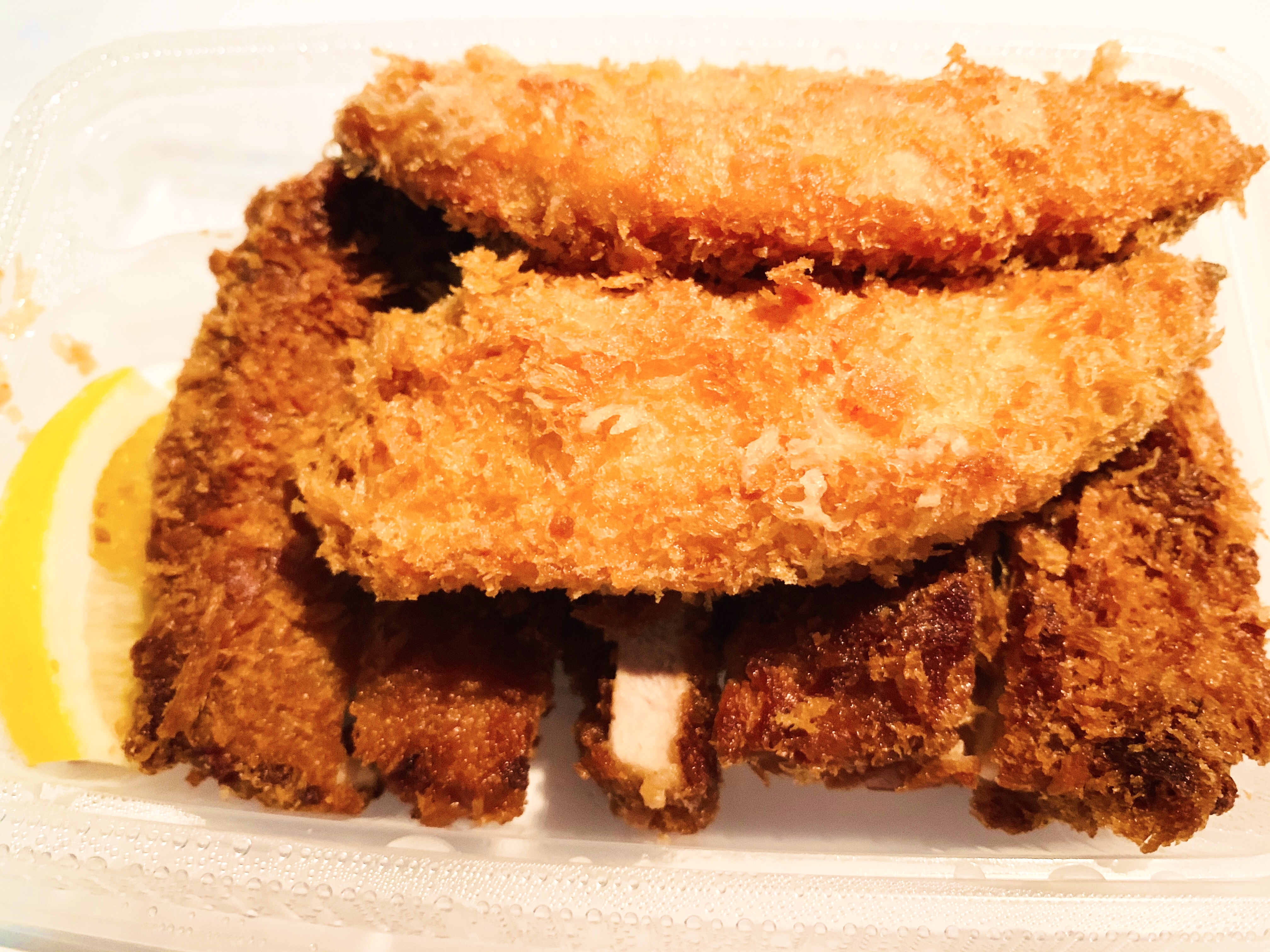 松のやに サーモンフライ が新登場 サーモンフライ2枚 大判ヒレかつ定食で揚げ物祭りに ご飯大盛り無料サービスも開催 ロケットニュース24