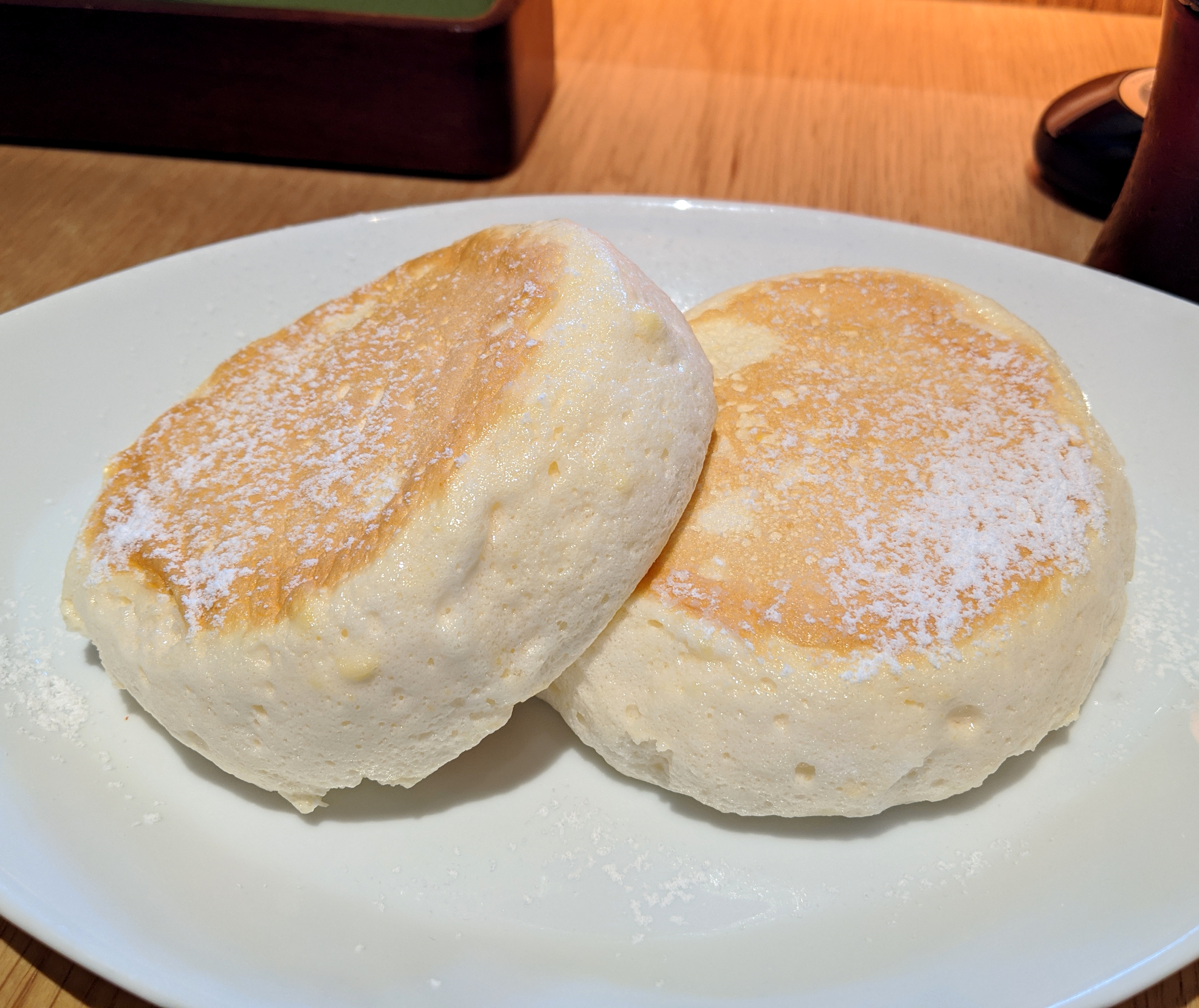 スイーツ むさしの森ダイナーのパンケーキがふわとろすぎて噛めない これはもはや 飲み物 であるッ 東京 新宿中央公園 Shuknova ロケットニュース24