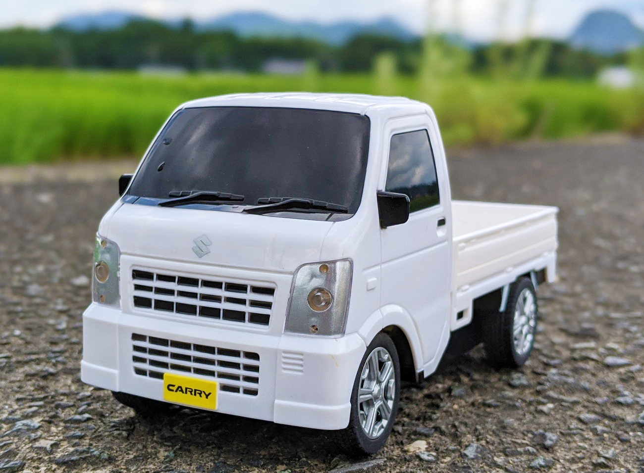 SUZUKI承認】2000円以下で買える「軽トラR/C」が本格的で超楽しい