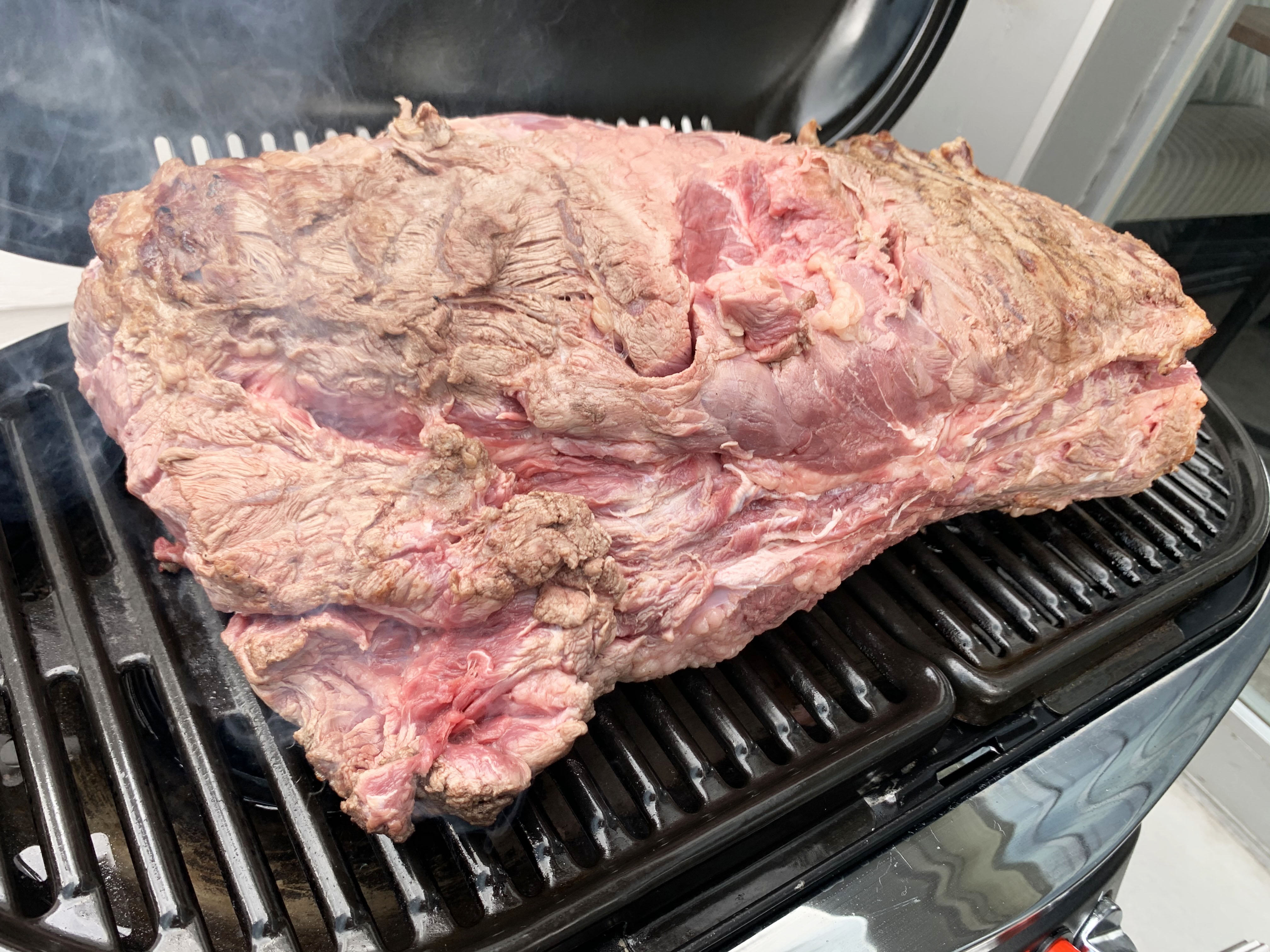 男のロマン 牛肉9キロで 巨大ステーキ を作ってみたらこうなった ロケットニュース24