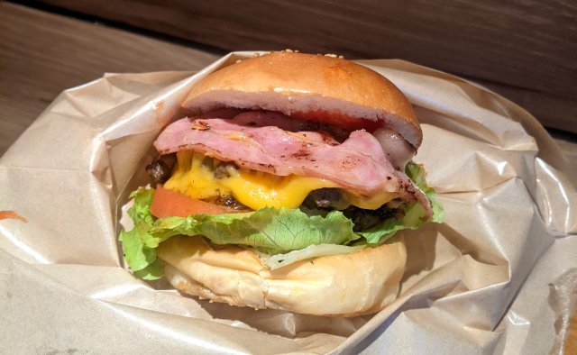 【本日開店】「築地銀だこ」のホットランドがハンバーガーショップをオープン！ 銀座「ジューザバーガー」に行ってみた！