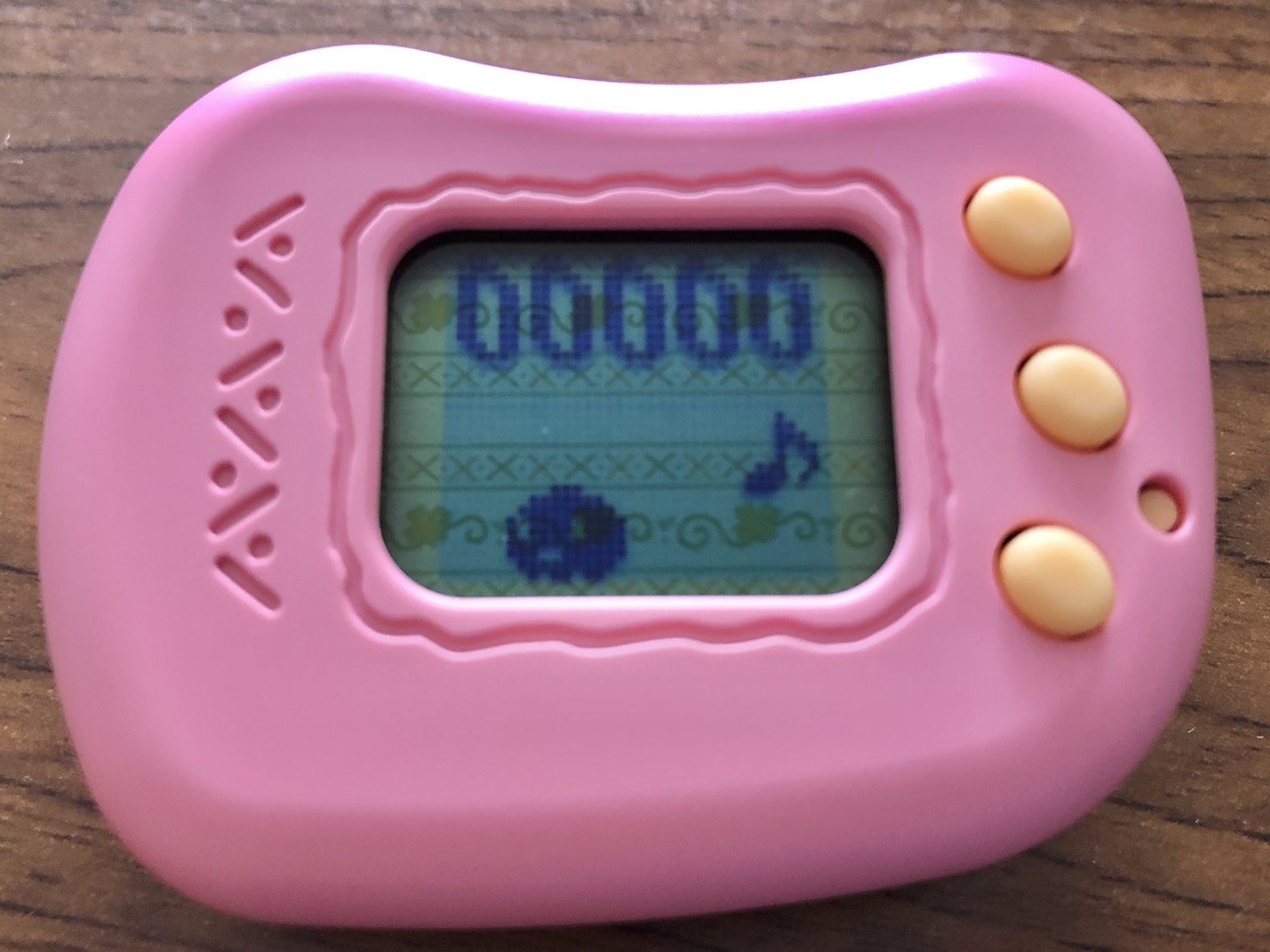 こ、こいつ、たまごっちじゃない……！ 歩数計だ!! 育成散歩計「てくてく