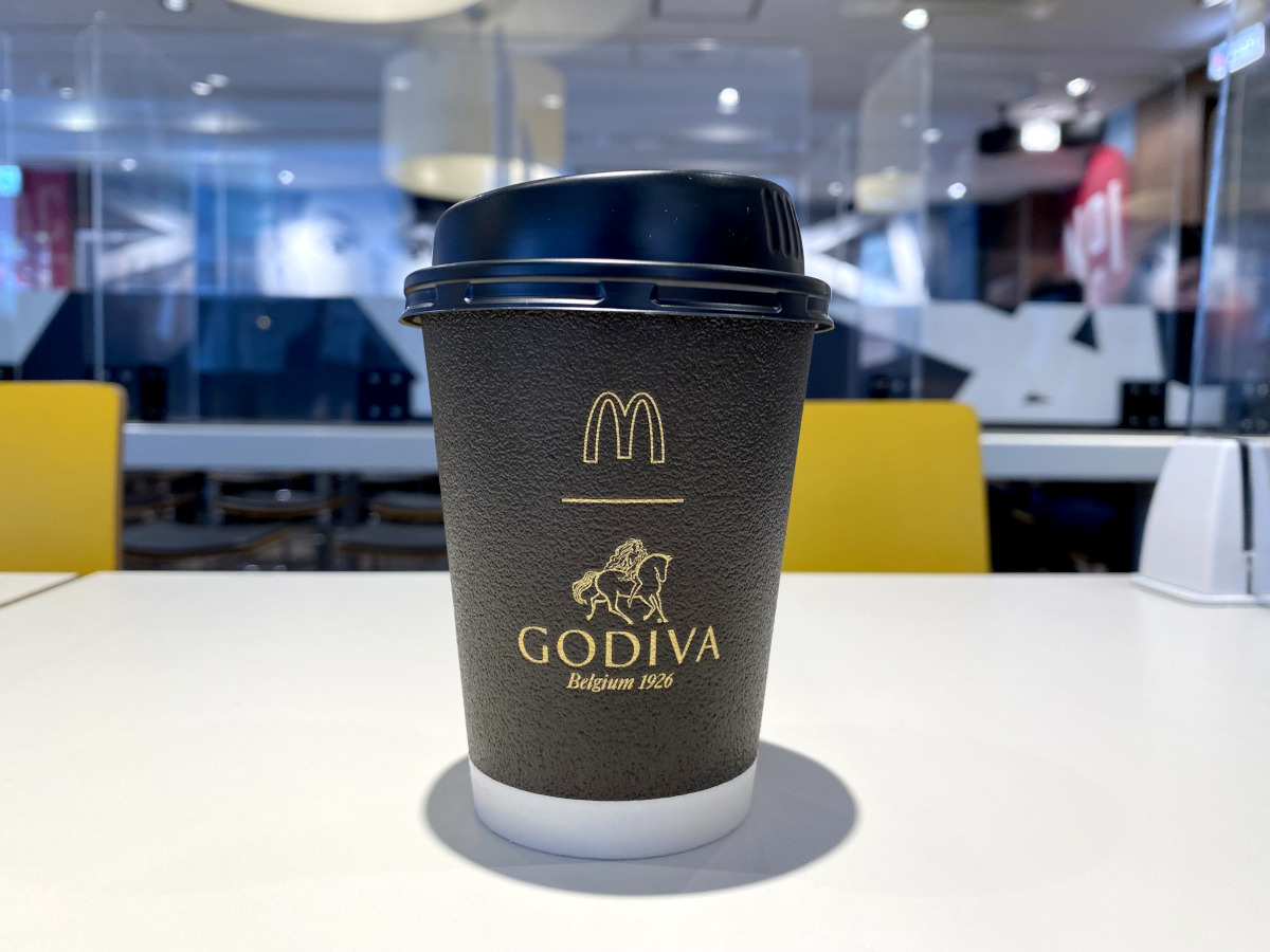 異例】マクドナルドで1杯350円！ GODIVA監修「ゴディバ ホット