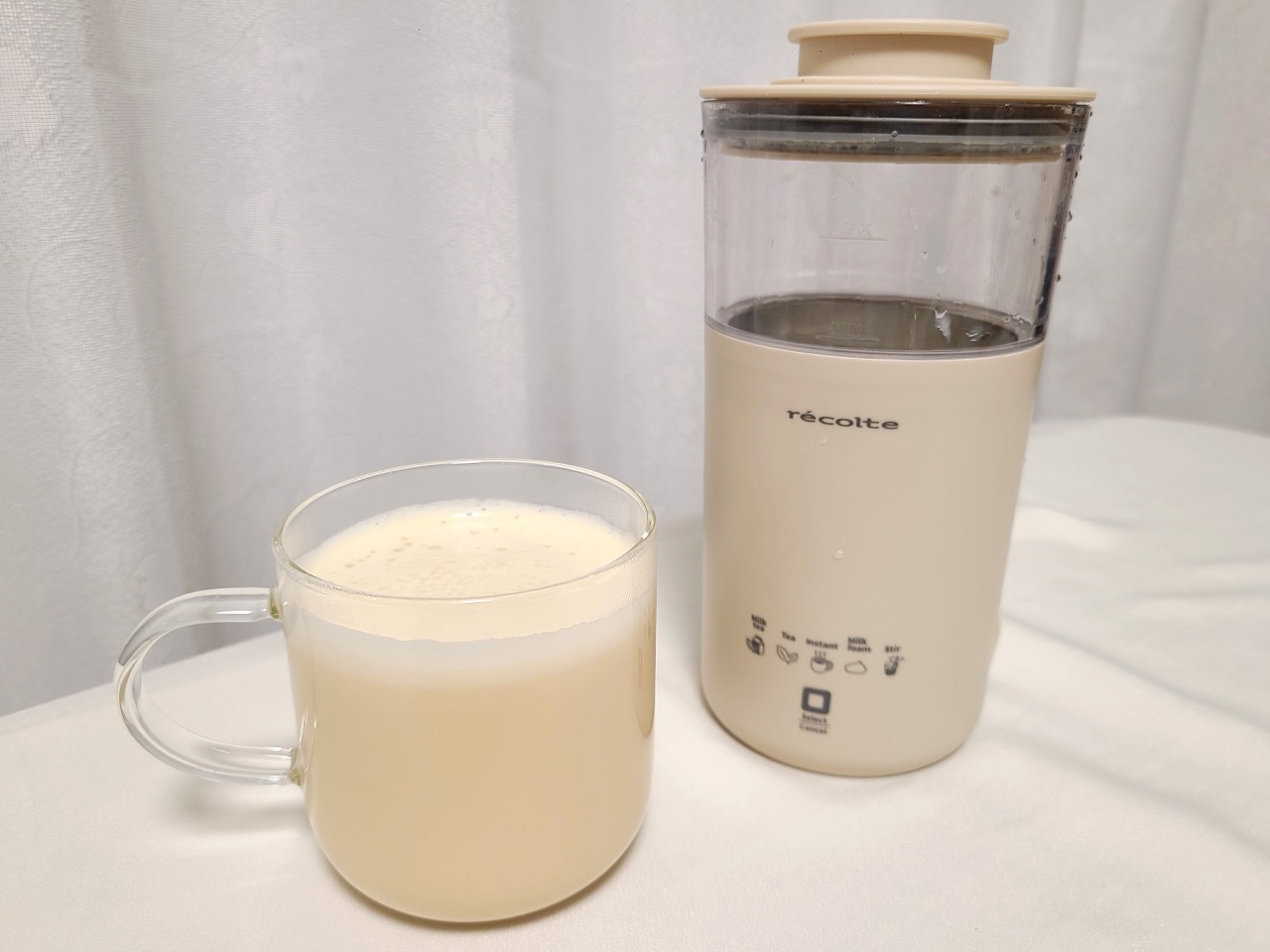 紅茶派集まれ】レコルトの「Milk Tea Maker」を使えばボタン1つでカフェ顔負けのミルクティーが作れる！ コンパクトで機能性も抜群、ただし…  | ロケットニュース24