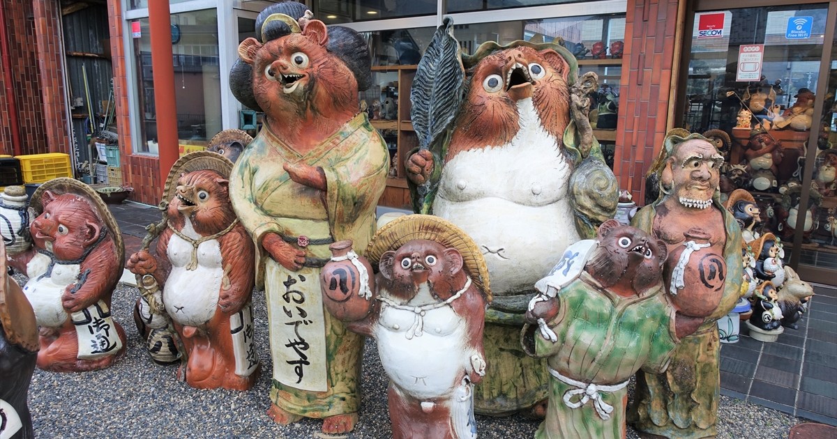 信楽に “日本一大きいたぬき” を探しに行ったら「限度ってもんがある  