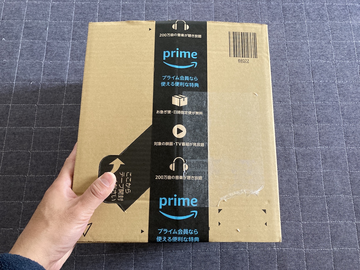 Amazon最低評価の「自転車用レインコート」はとても目立つので安全性は