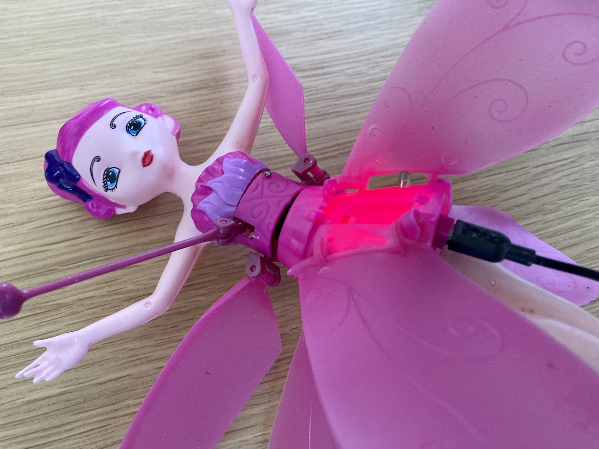 Amazon低評価検証】妖精型ヘリコプター「フライングフェアリー（評価1