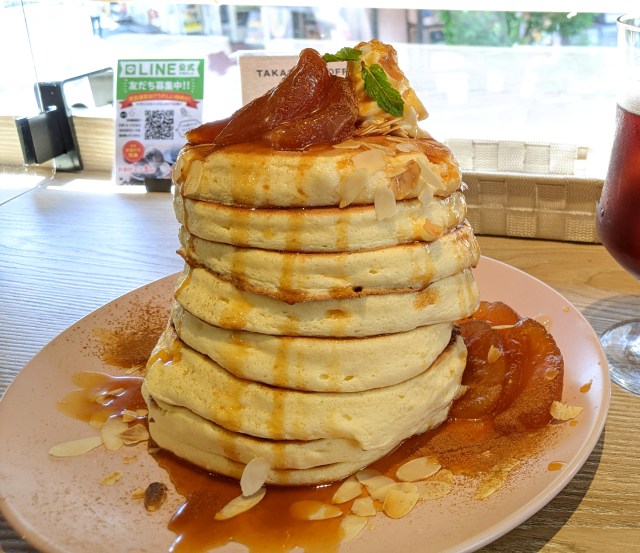【ご褒美】甘いモノ好きにオススメしたい！ 「高木珈琲」の8段パンケーキは至高のスイーツだ!!
