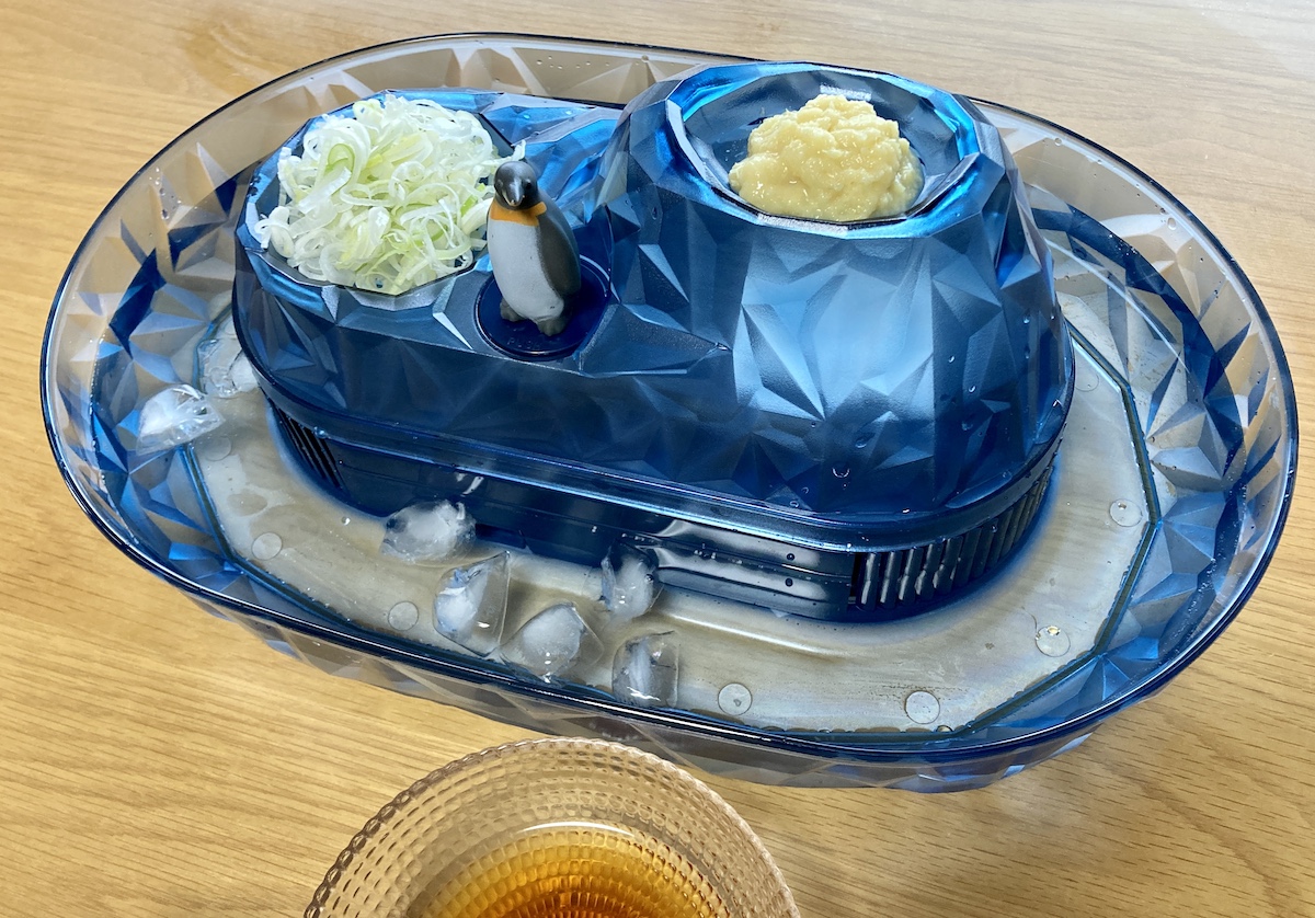 カインズで見つけた「ペンギンそうめん流し器（2480円）」は使いやすく