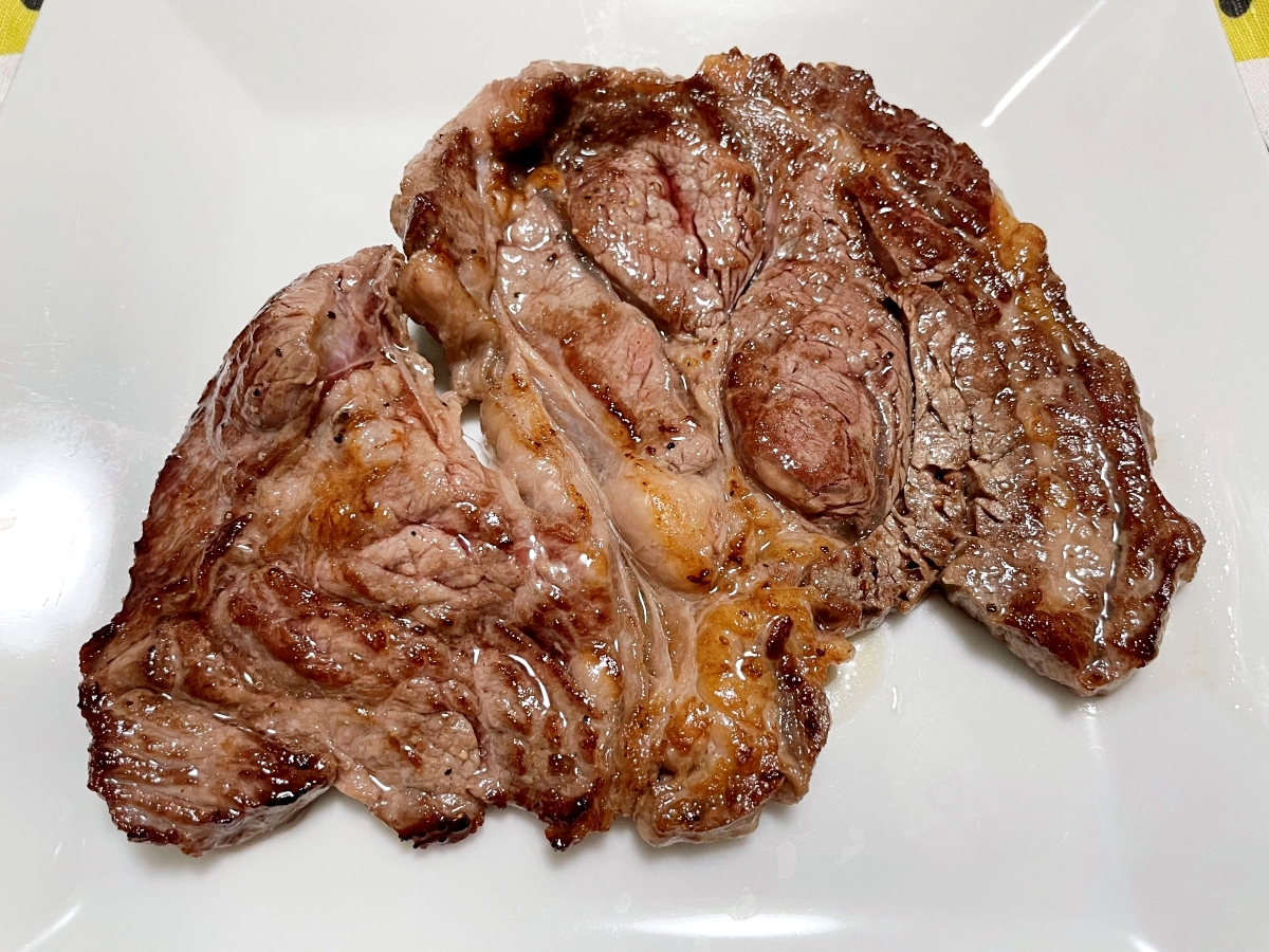 世界で一番お肉がおいしく焼ける” という「おもいのフライパン」で