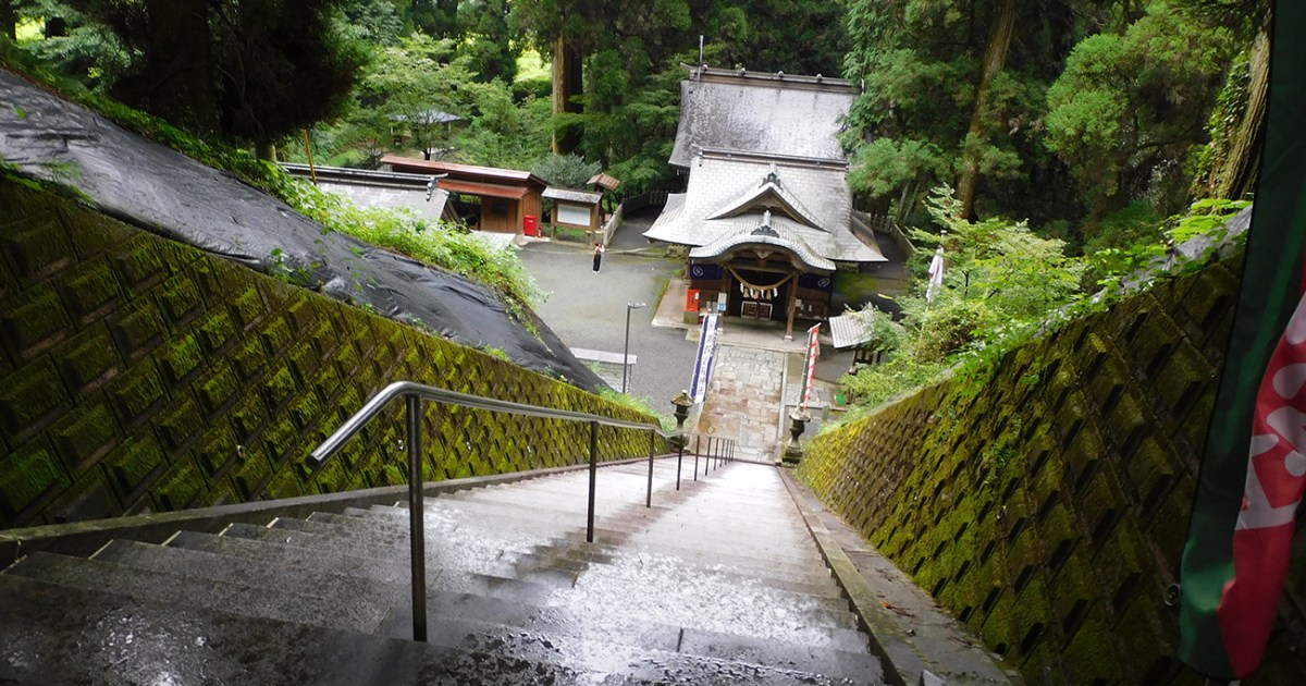 日本三大下り宮 草部吉見神社 の違和感が凄い 調べてみたらゾッとした ロケットニュース24