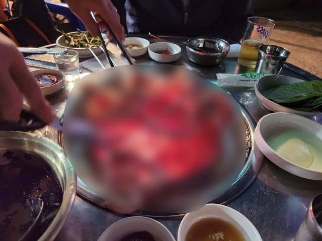 【閲覧注意】韓国の人気ゲテモノ料理「コムジャンオ」を食べてみたら…いろんな意味で「あれ」だった