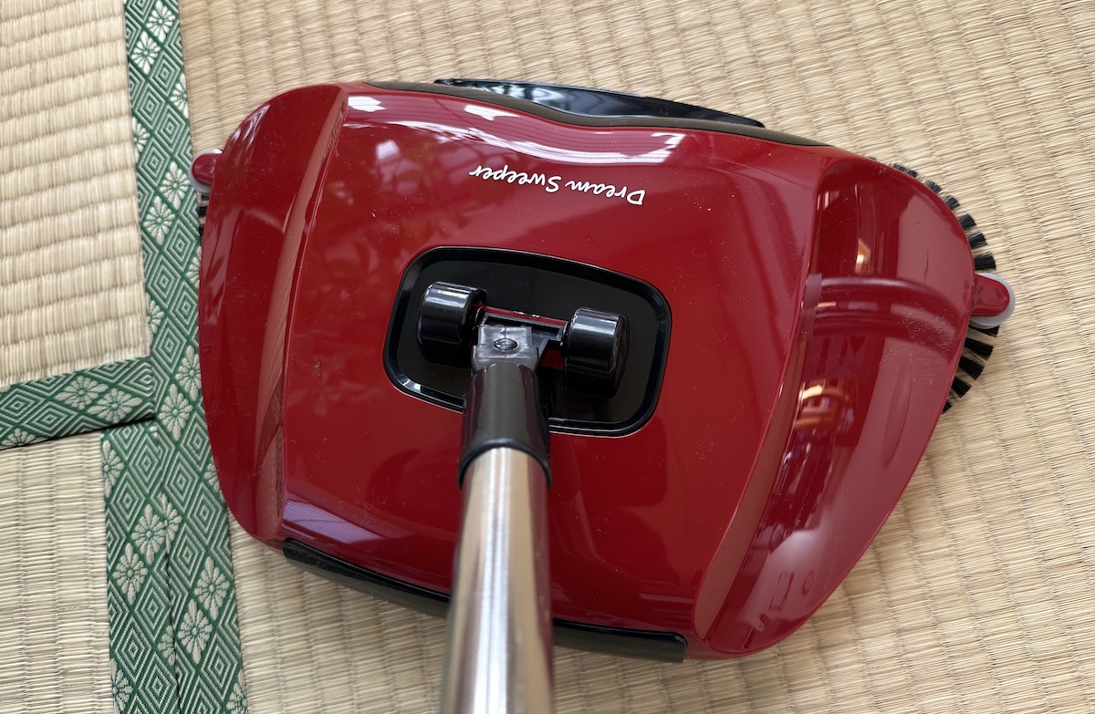 Amazon低評価検証】電源も充電もいらない掃除機「ドリームスウィーパー