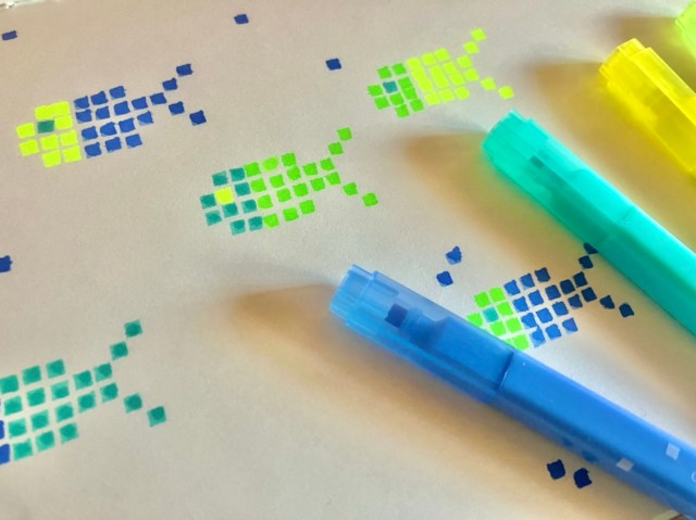 四角いマーカー「dot e pen」が面白い！ 誰でも簡単にドット絵に挑戦できる斬新なペン