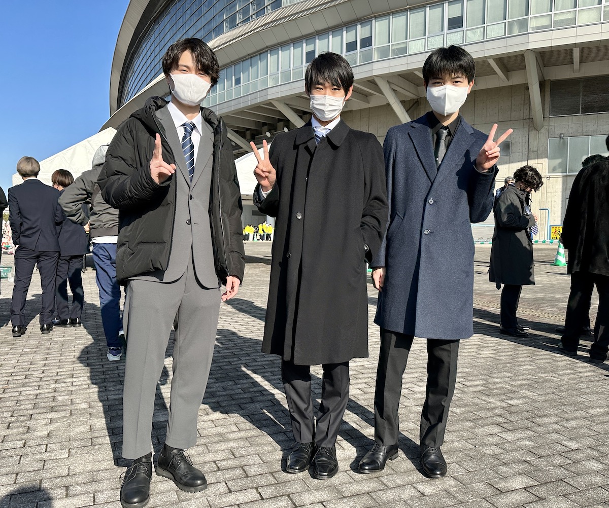 ド派手成人式】北九州はリーゼント軍団だけじゃない！爽やかな再会を