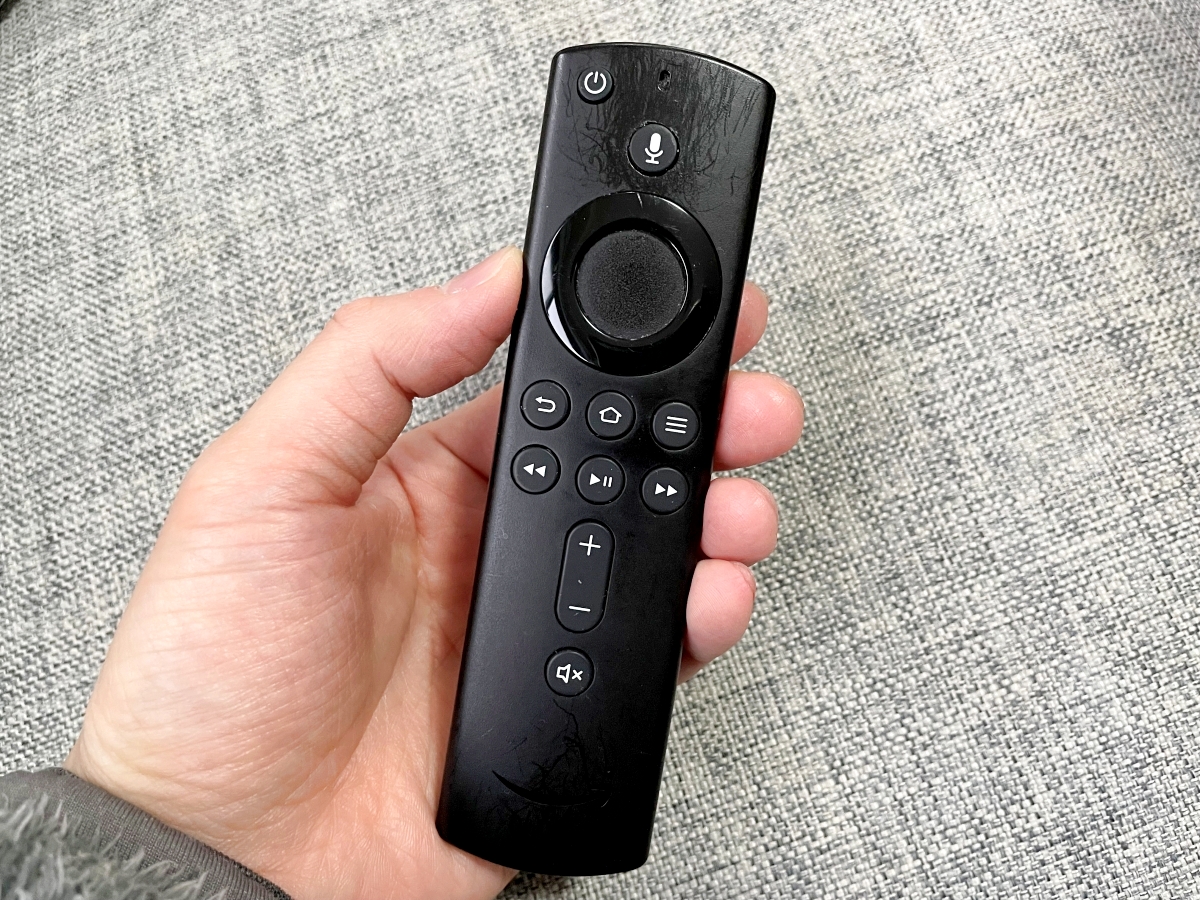 感動】Amazonの「Fire TV Stick」を第2世代から4K Maxに買い替え