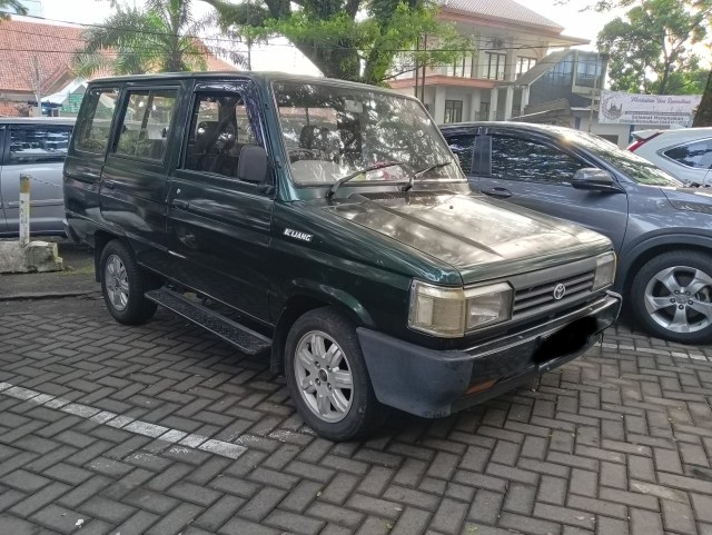 【自動車】インドネシアで46年前に発売され多くの国民に愛された “王道” 多目的車『トヨタ・キジャン』は今…