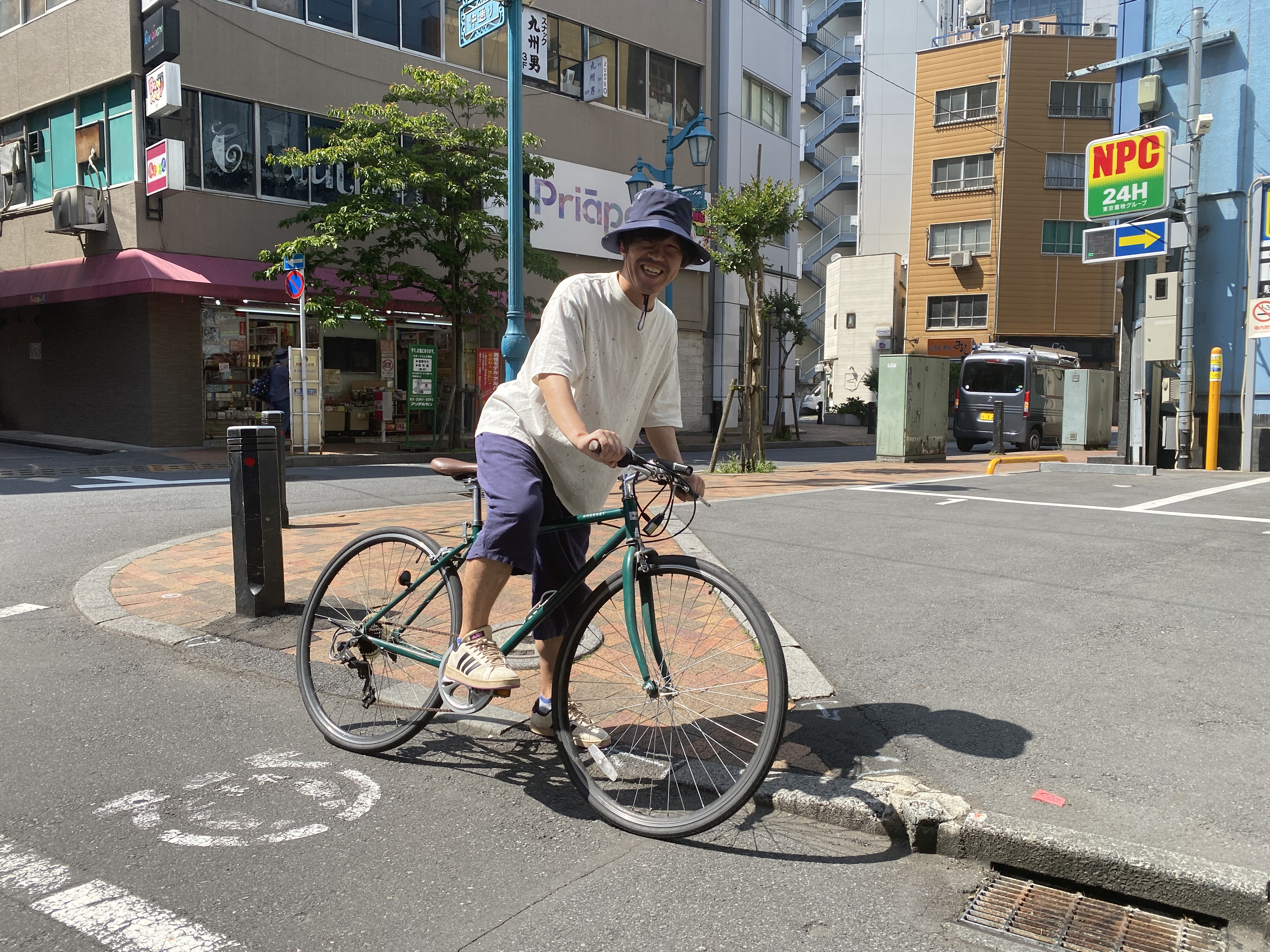 自転車のヘルメットを被るのが恥ずかしい…って人にオススメ！ まるで