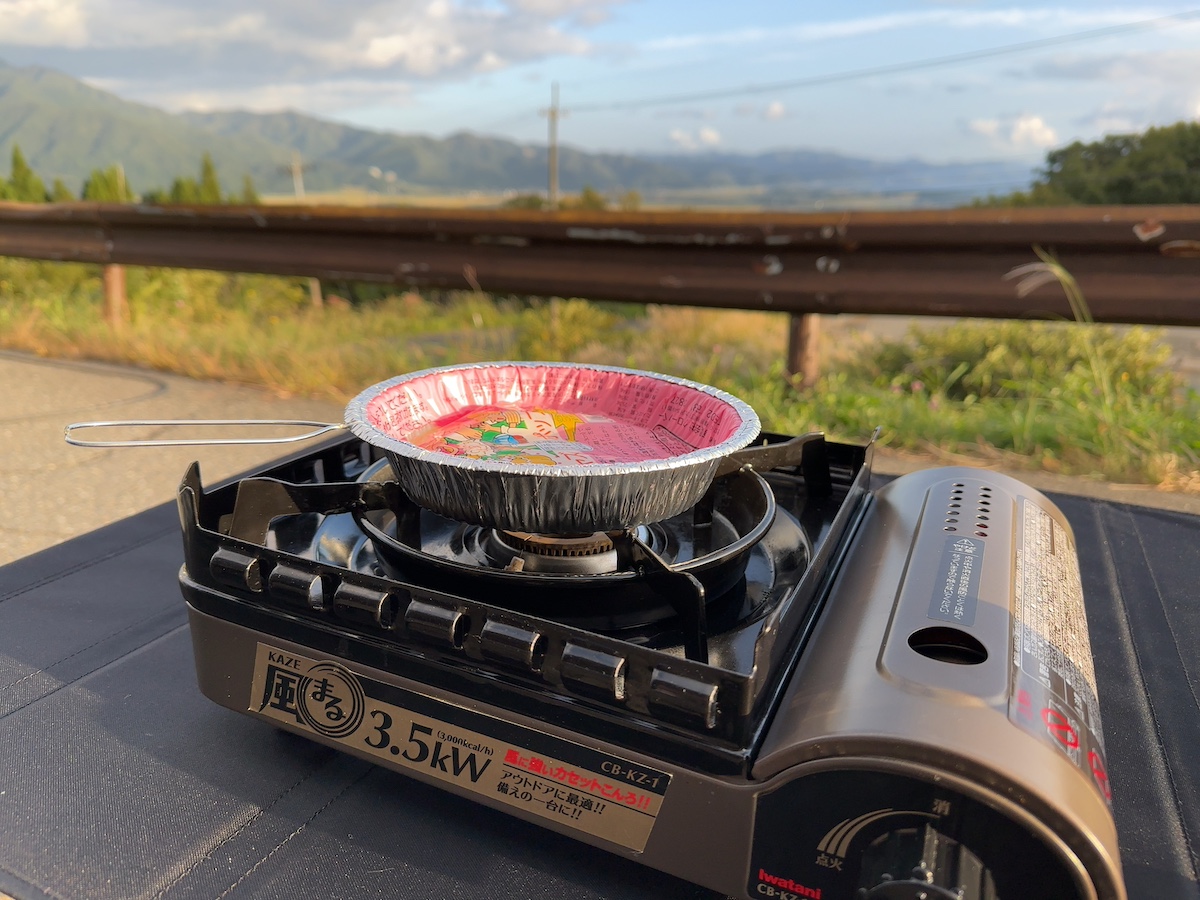 絶景の「猪苗代スキー場」で車中泊＆焼き肉！ バンライフの聖地・福島 | ロケットニュース24