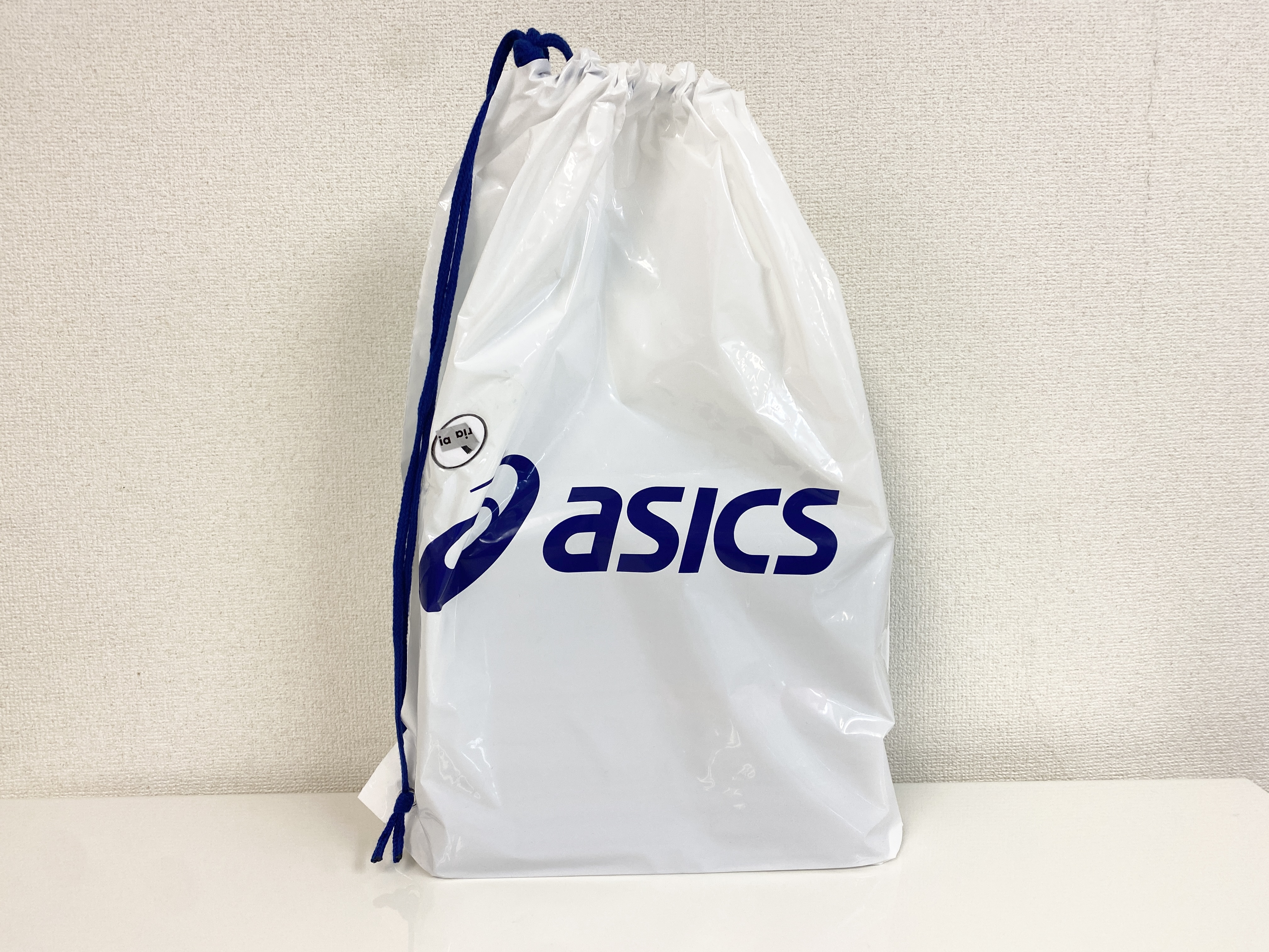 ありそうなのにずっと見かけなかった「アシックスの福袋」をゲット